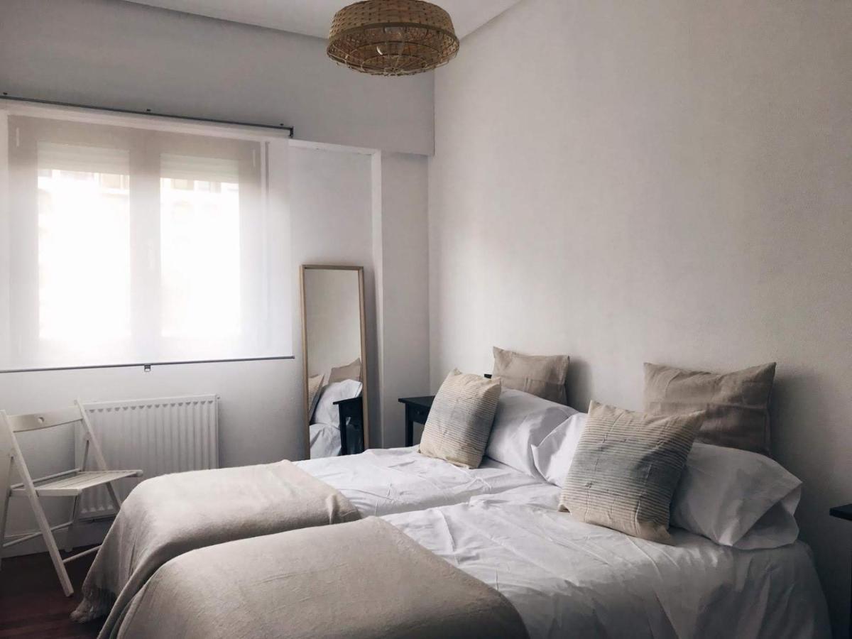 Muy Luminoso En San Mames Apartment Bilbao Ngoại thất bức ảnh