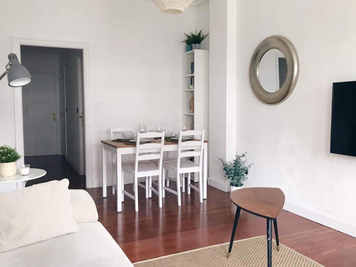 Muy Luminoso En San Mames Apartment Bilbao Ngoại thất bức ảnh